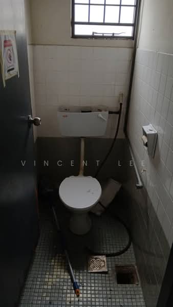 Shop for Rent in Pandan Perdana (Cheras) - Vincent Lee - Bathroom - PropertyGuru.com.my