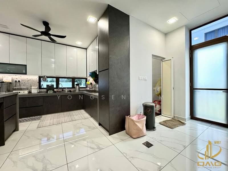 Semi-Detached House for Sale in Eco Ardence (Setia Alam) - Yongsen Lim - Kitchen - PropertyGuru.com.my