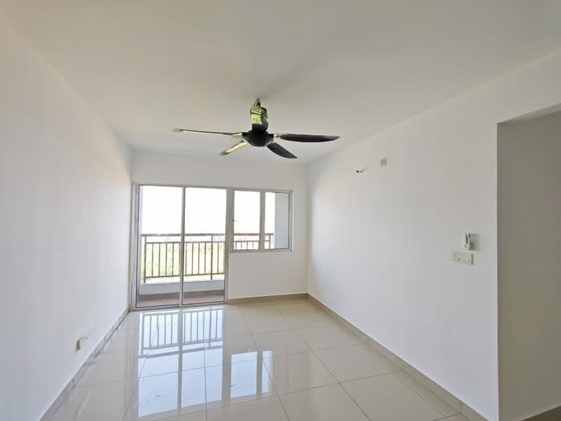 Kediaman Servis untuk Disewa di Sentrovue - Elwin Ong - Living Room - PropertyGuru.com.my