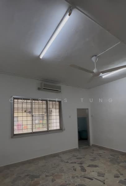 Bungalow House untuk Disewa di Pekan Dengkil (Dengkil) - Charles Tung - Interior - PropertyGuru.com.my