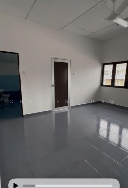 Bungalow House untuk Disewa di Pekan Dengkil (Dengkil) - Charles Tung - Interior - PropertyGuru.com.my