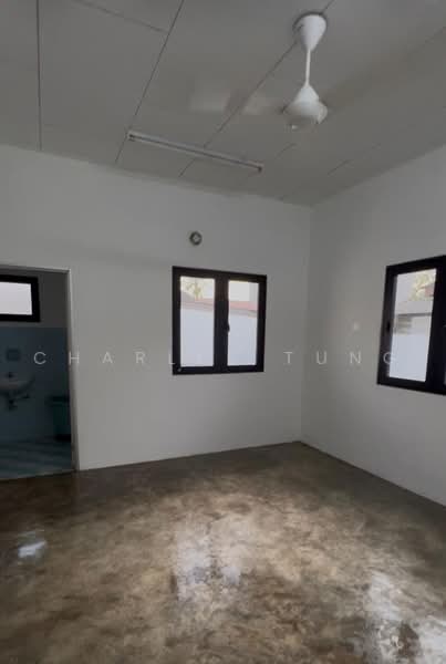 Bungalow House untuk Disewa di Pekan Dengkil (Dengkil) - Charles Tung - Interior - PropertyGuru.com.my