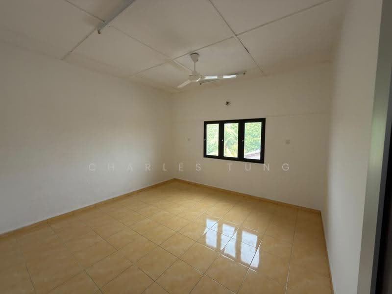 Bungalow House untuk Disewa di Pekan Dengkil (Dengkil) - Charles Tung - Interior - PropertyGuru.com.my