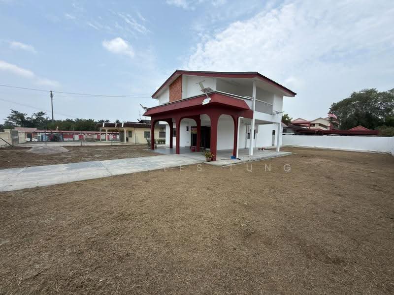 Bungalow House untuk Disewa di Pekan Dengkil (Dengkil) - Charles Tung - Exterior - PropertyGuru.com.my