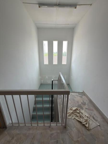 Bungalow House untuk Disewa di Pekan Dengkil (Dengkil) - Charles Tung - Interior - PropertyGuru.com.my