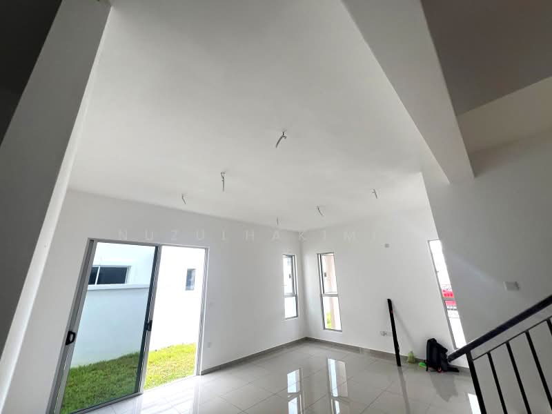 Cluster House for Sale in Kajang (Selangor) - NUZULHAKIMI . - Living Room - PropertyGuru.com.my