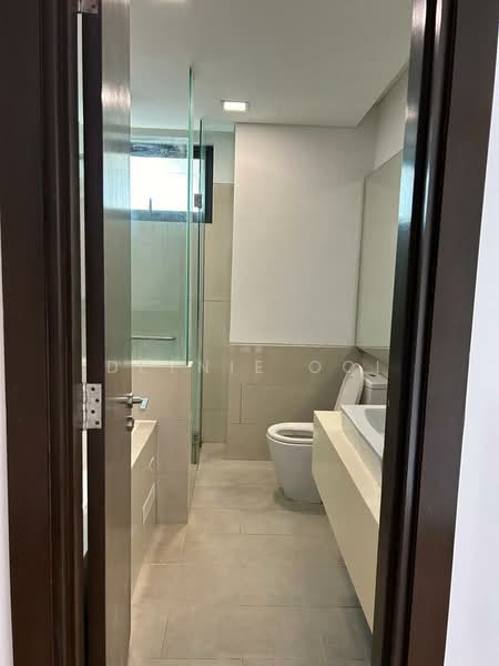 Semi-Detached House for Sale in Taman Danau Desa (Taman Desa) - Dlynie Ooi - Bathroom - PropertyGuru.com.my