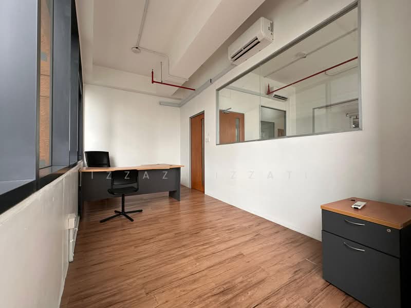 Office for Rent in Bukit Jelutong (Shah Alam) - Izzaza Izzati - Study - PropertyGuru.com.my