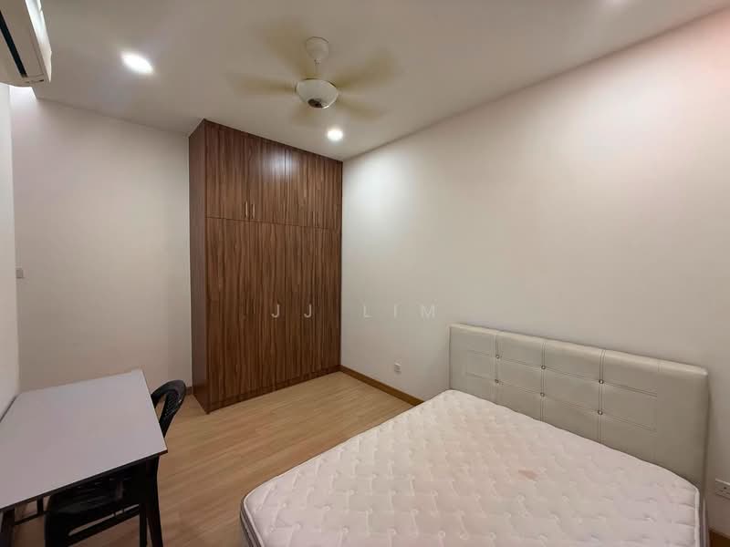 Kediaman Servis untuk Disewa di Desa Green - JJ Lim - Bedroom - PropertyGuru.com.my