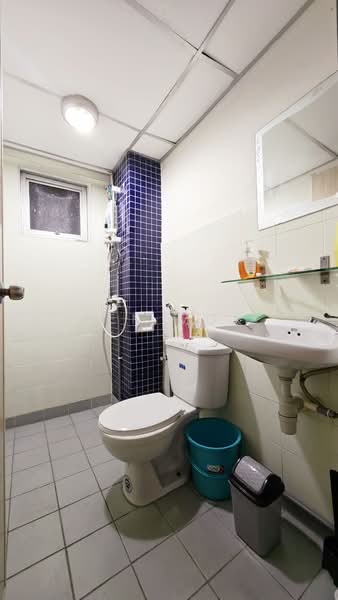 Kondominium untuk Dijual di Perdana Exclusive - Ben Mok - Bathroom - PropertyGuru.com.my