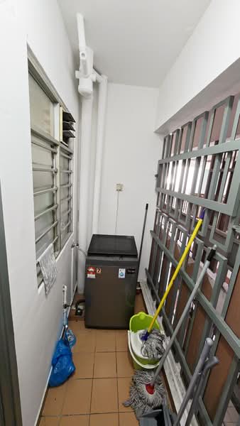 Kondominium untuk Dijual di Perdana Exclusive - Ben Mok - Balcony - PropertyGuru.com.my