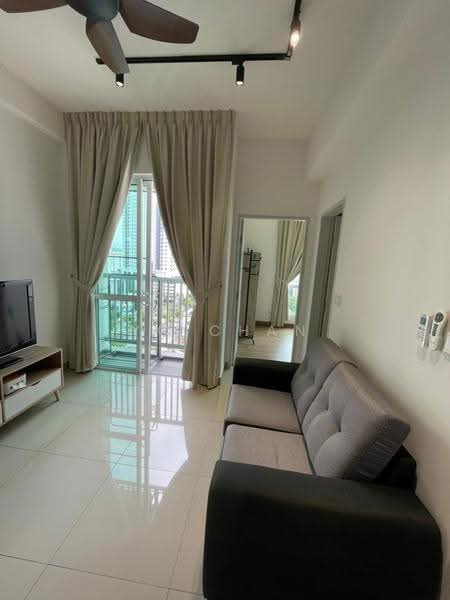Kediaman Servis untuk Disewa di Plaza @ Kelana Jaya - YC Chan - Living Room - PropertyGuru.com.my