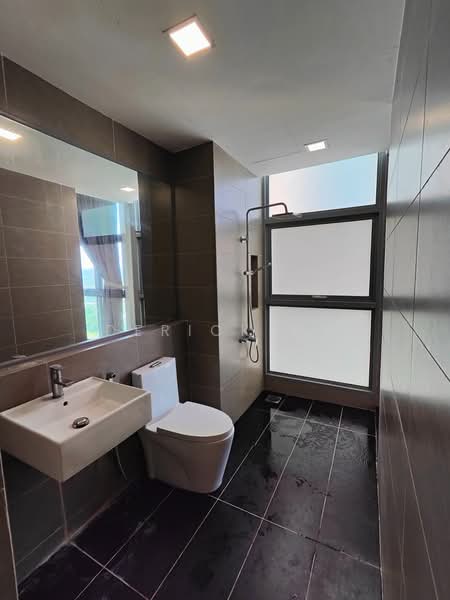 Condominium for Rent at Lakefront Residence - Derick Wu - Bathroom - PropertyGuru.com.my