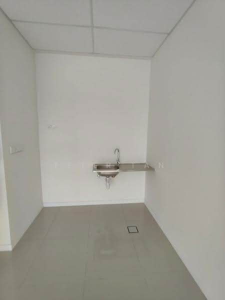 Kediaman Servis untuk Disewa di Edelweiss @ Tropicana Gardens - Peter Tan - Interior - PropertyGuru.com.my