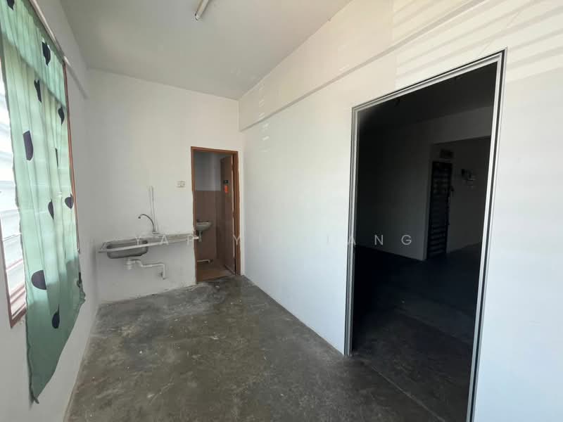Shop / Office untuk Disewa di Batu Maung (Penang) - Yap Yi Xiang - Interior - PropertyGuru.com.my