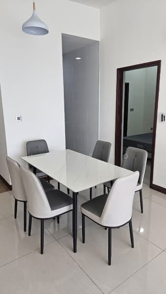 Service Residence for Rent at Paragon Suites @ CIQ - Louise Ng - Dining Room - PropertyGuru.com.my