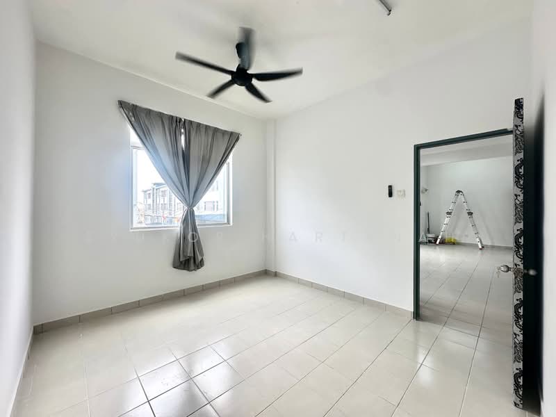 Rumah Bandar untuk Dijual di Sungai Buloh (Selangor) - Syukor Hartanah - Interior - PropertyGuru.com.my