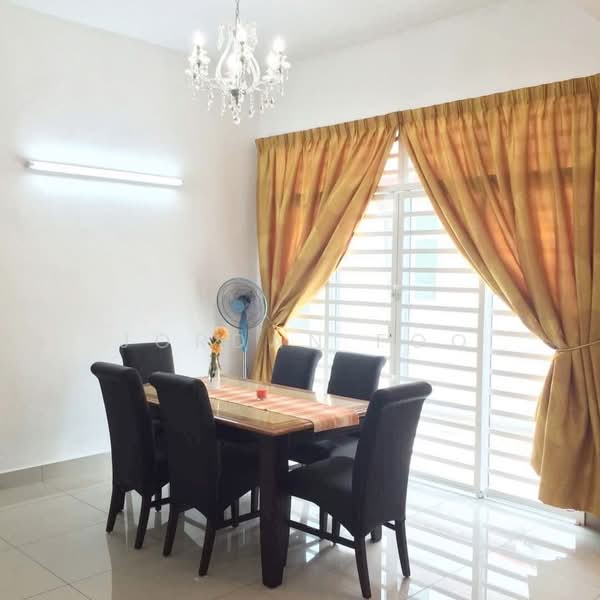 Rumah Berkembar untuk Dijual di Pantai Jerejak (Bayan Lepas) - Jordan Foo - Dining Room - PropertyGuru.com.my