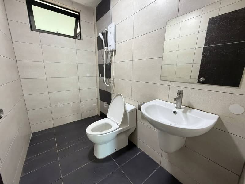 Service Residence for Rent at Molek Regency - Michelle Lim - PropertyGuru.com.my