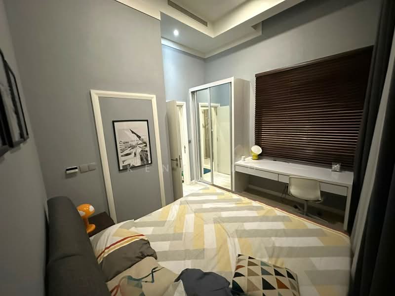 Kediaman Servis untuk Dijual di M City - Kent Yeo - Bedroom - PropertyGuru.com.my
