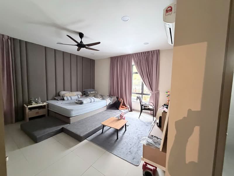 Cluster House for Sale in Taman Mount Austin (Tebrau) - Jordan . - Bedroom - PropertyGuru.com.my