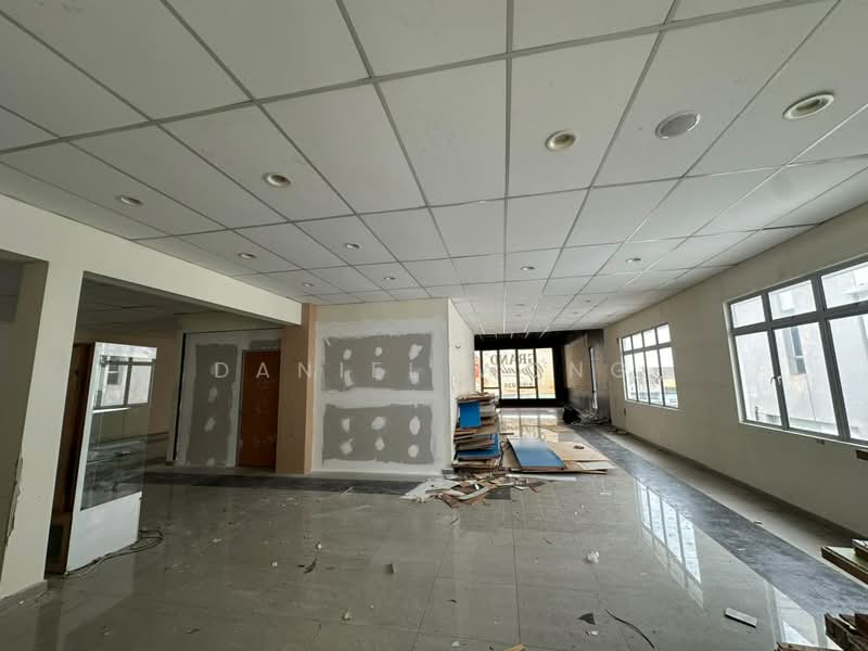 Shop / Office untuk Disewa di Taman Ungku Tun Aminah (Skudai) - Daniel Wong - Interior - PropertyGuru.com.my
