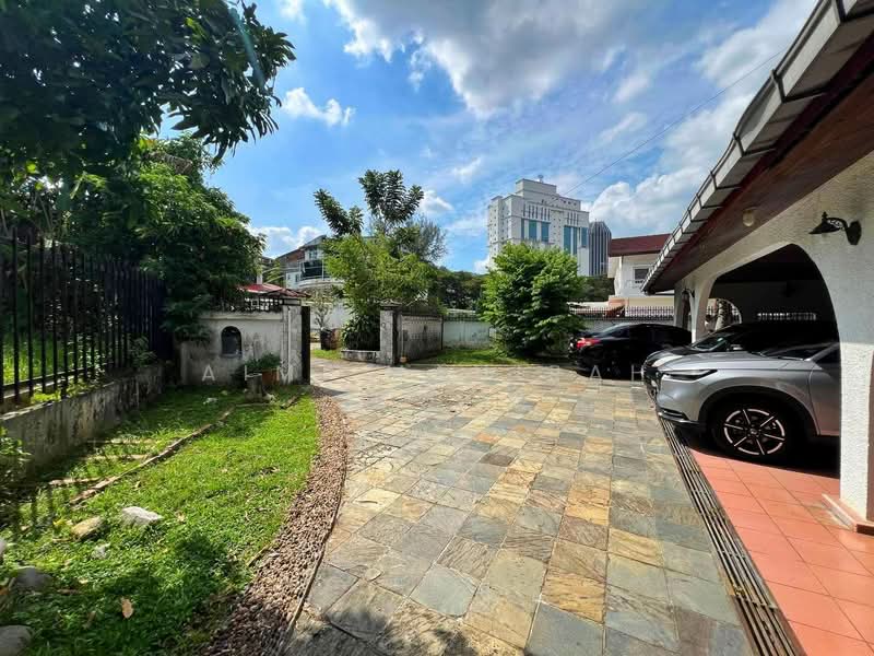 Bungalow House untuk Dijual di Seksyen 6 (Petaling Jaya) - Aimi Mahirah - Exterior - PropertyGuru.com.my