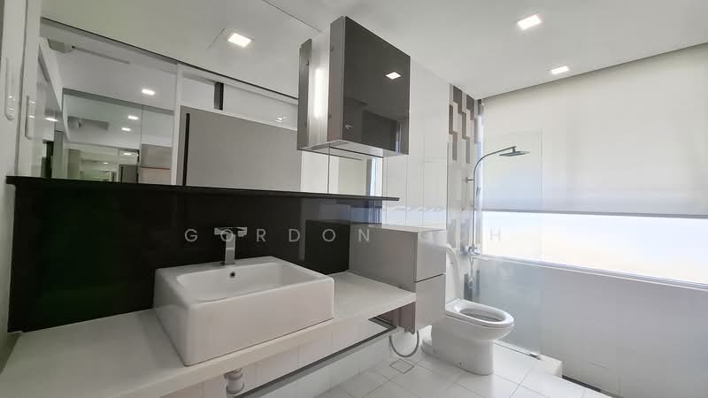 Kediaman Servis untuk Disewa di Verve Suites - Gordon Goh - Bathroom - PropertyGuru.com.my