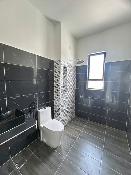 2-storey Terraced House for Sale in Panorama Lapangan Perdana (Ipoh) - Kelvin Chong - Bathroom - PropertyGuru.com.my