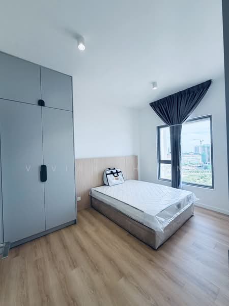 Kediaman Servis untuk Dijual di The Meg Serviced Residence - Vivian Cheong - Bedroom - PropertyGuru.com.my