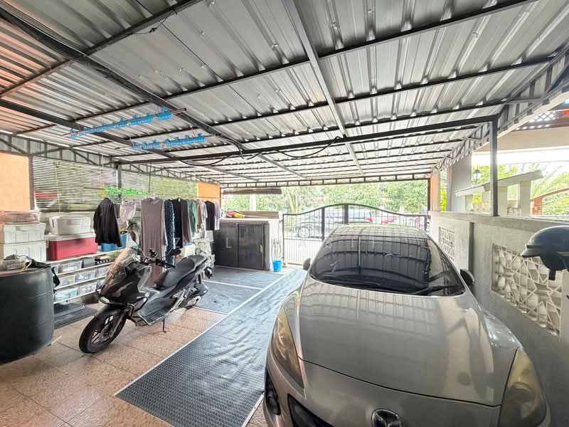 2-storey Terraced House for Sale in Sungai Buloh (Selangor) - Zul Hasif - Exterior - PropertyGuru.com.my