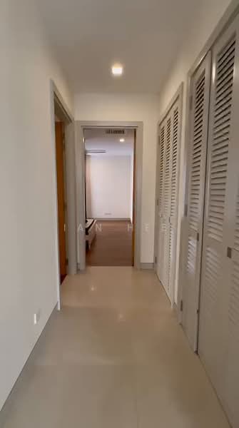 Kediaman Servis untuk Dijual di Suria Stonor - Ian Hee - Corridor - PropertyGuru.com.my