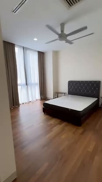 Kediaman Servis untuk Dijual di Suria Stonor - Ian Hee - Bedroom - PropertyGuru.com.my