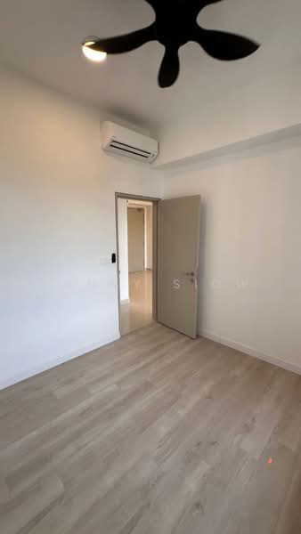 Service Residence for Sale at Quinn Residence - Yanny Siow - Interior - PropertyGuru.com.my