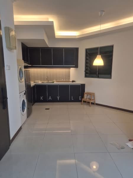 Kediaman Servis untuk Dijual di Saujana Residency - Kay Lee - Kitchen - PropertyGuru.com.my