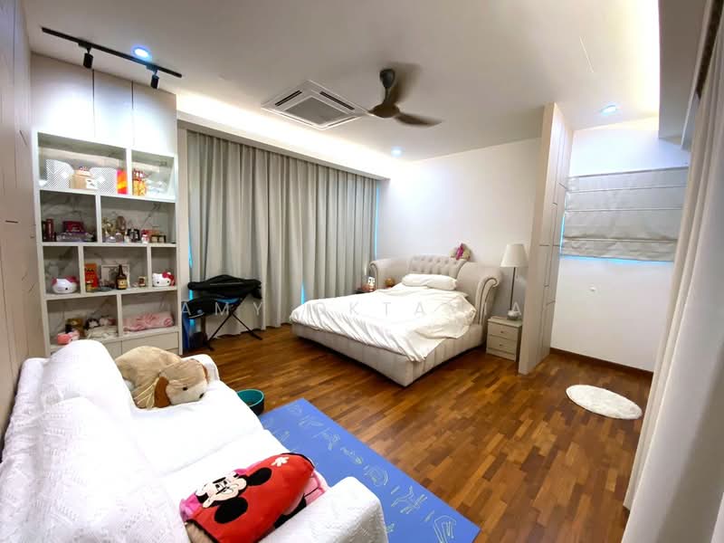 Bungalow House untuk Disewa di Cyberjaya (Selangor) - Amy Oktavia - Master Bedroom - PropertyGuru.com.my
