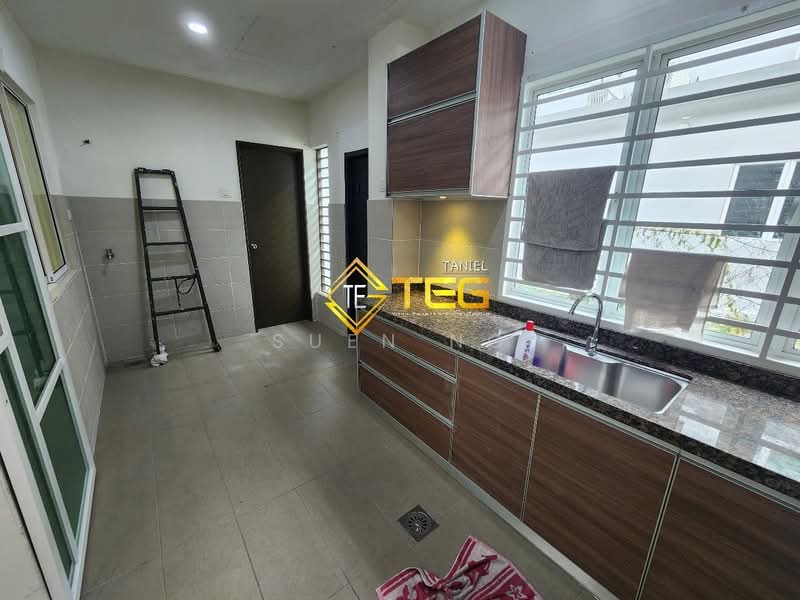 Terraced House for Sale in Bandar Puteri Klang (Klang) - Suen Ng - Kitchen - PropertyGuru.com.my