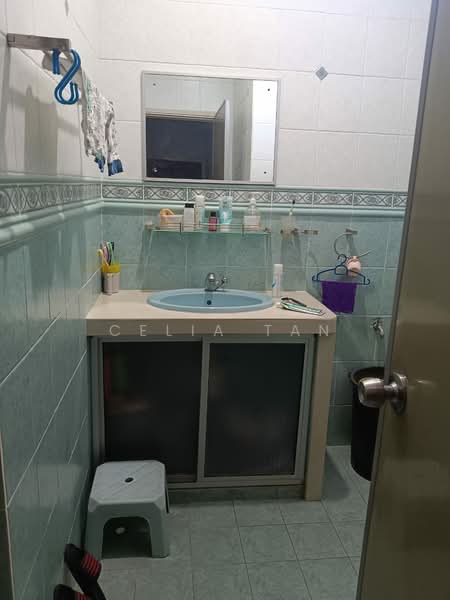 Apartment for Sale at USJ 6 - Celia Tan - Bathroom - PropertyGuru.com.my