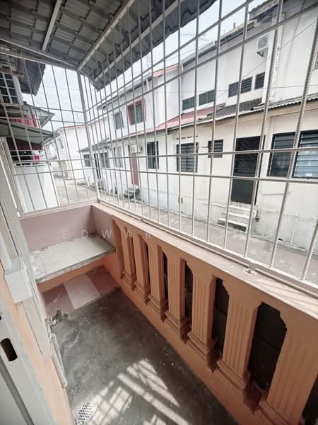 Rumah Teres 2-Tingkat untuk Dijual di Taman Johor Jaya (Johor Bahru) - Edward Tan - PropertyGuru.com.my
