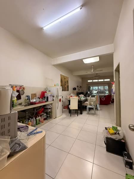 2-storey Terraced House for Sale in Taman Nusa Sentral (Iskandar Puteri (Nusajaya)) - Pohguan Ng - Kitchen - PropertyGuru.com.my