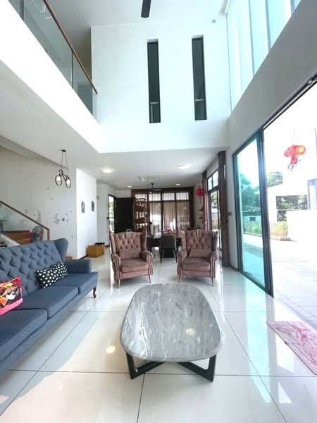 Bungalow House for Sale in Senibong Cove (Masai) - Karl Lim - Living Room - PropertyGuru.com.my
