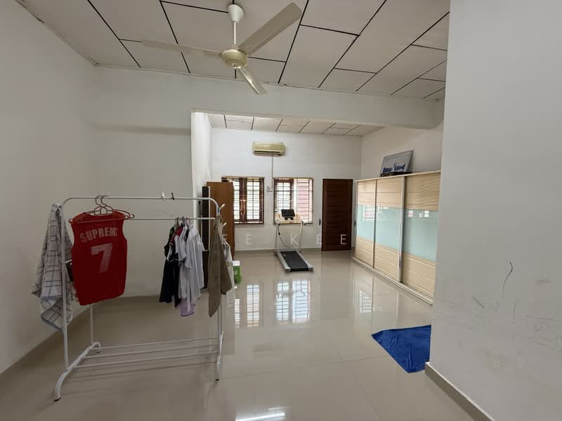 Rumah Teres 2-Tingkat untuk Dijual di Taman Bukit Perdana (Batu Pahat) - Lee Kee - Interior - PropertyGuru.com.my