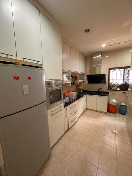 2-storey Terraced House for Sale in Taman Sutera Utama (Skudai) - SK GOO - Kitchen - PropertyGuru.com.my