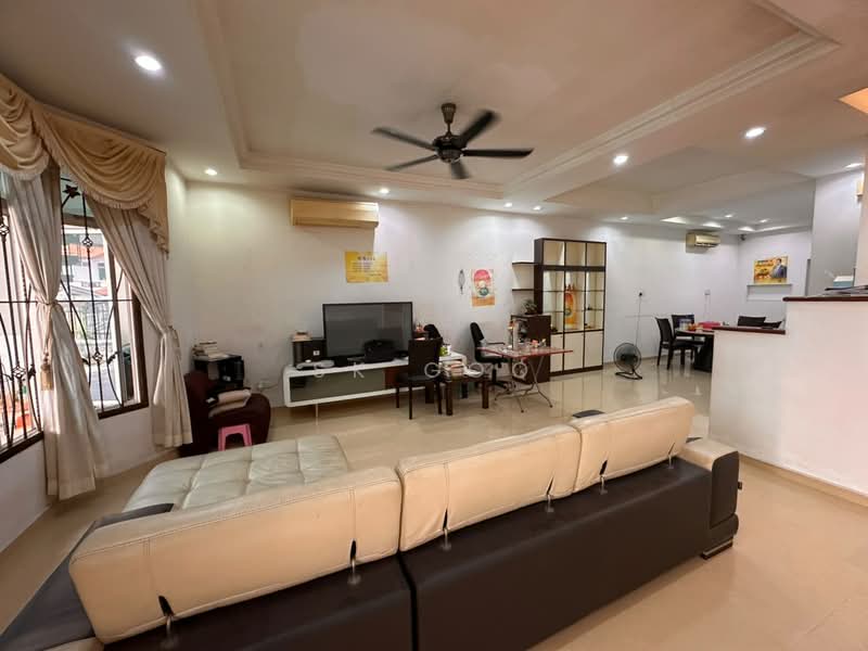 2-storey Terraced House for Sale in Taman Sutera Utama (Skudai) - SK GOO - Living Room - PropertyGuru.com.my