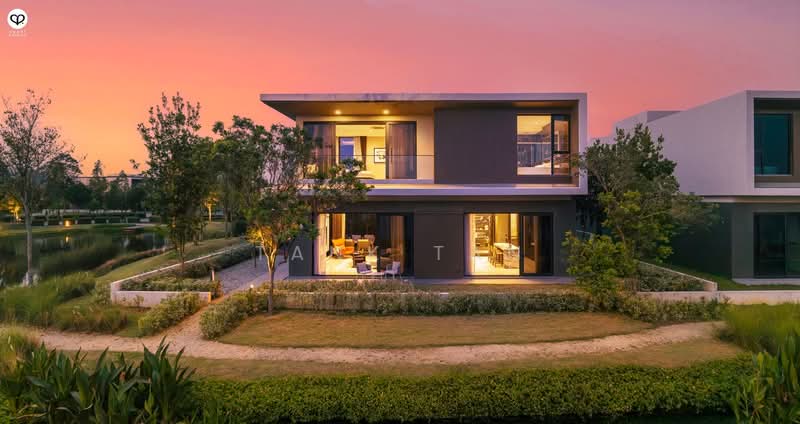 Bungalow House for Sale in Bandar Gamuda Cove (Dengkil) - Tank Tan - Exterior - PropertyGuru.com.my