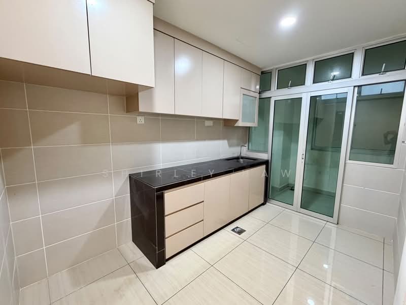 Pangsapuri untuk Disewa di Midori Green (Pangsapuri Hijauan) - Shirley Haw - Kitchen - PropertyGuru.com.my