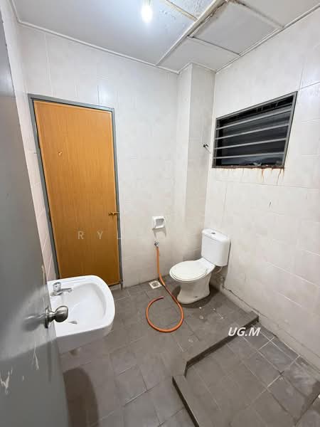 Terraced House for Sale in Bandar Puteri Klang (Klang) - Rylin Tan - Bathroom - PropertyGuru.com.my