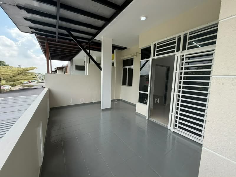 2-storey Terraced House for Rent in Mutiara Rini (Skudai) - Joyce Tan - Balcony - PropertyGuru.com.my