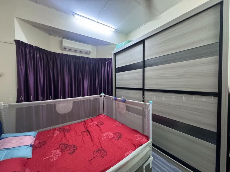 Rumah Teres 1-Tingkat untuk Dijual di Kajang (Selangor) - Zairul Asrah Zulkefli - Bedroom - PropertyGuru.com.my