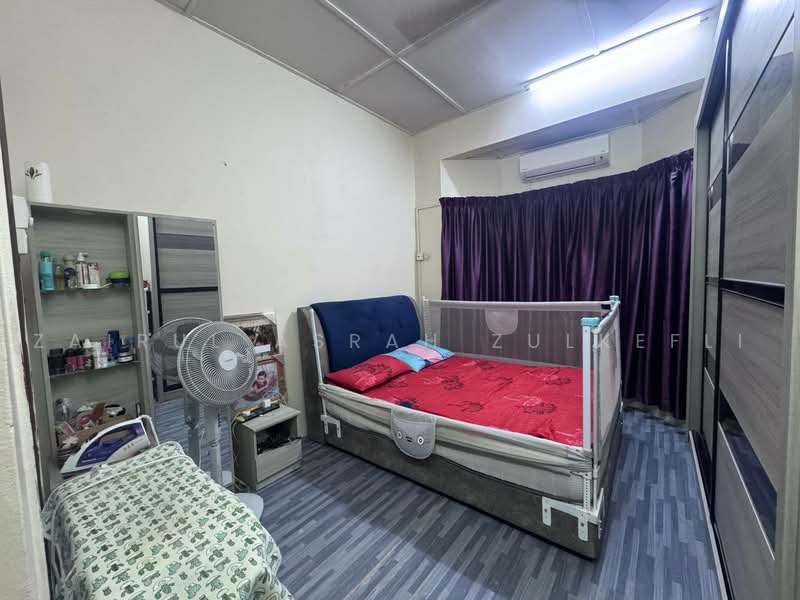 Rumah Teres 1-Tingkat untuk Dijual di Kajang (Selangor) - Zairul Asrah Zulkefli - Bedroom - PropertyGuru.com.my